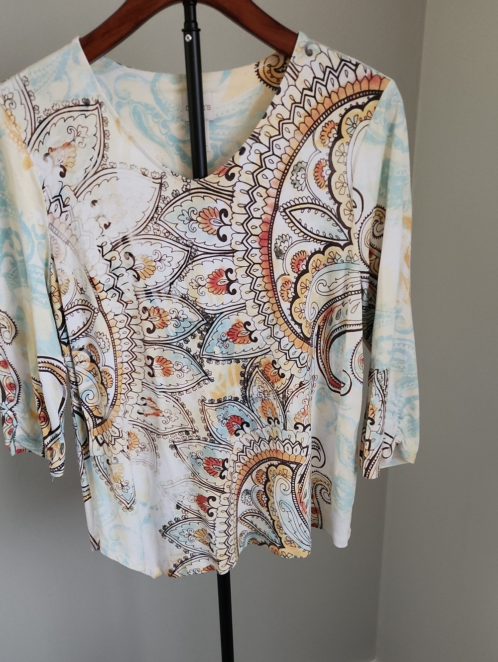 Chico's Paisley Print 3/4 Length Sleeve V-Neck Boho Top Size 1 (Medium)